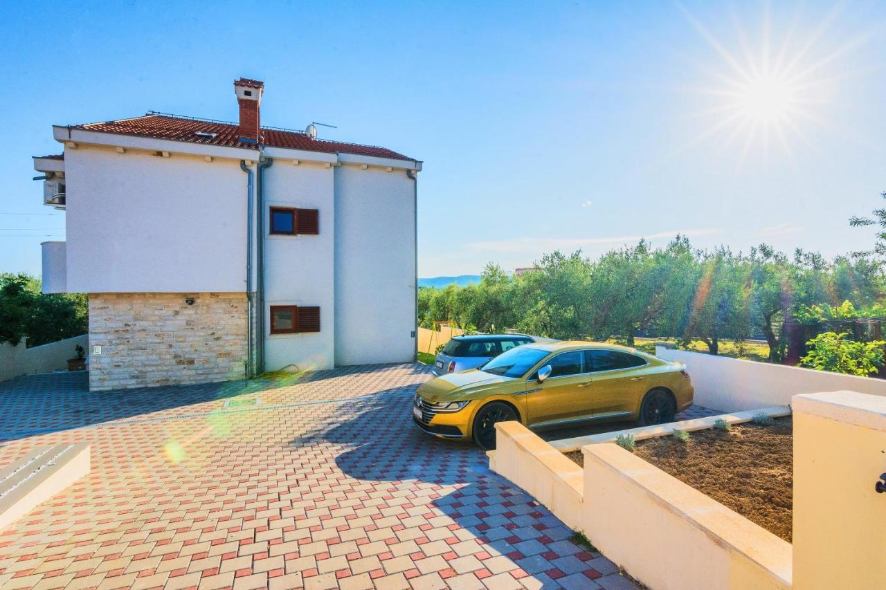 Villa Slavica Свети свети Филип и Яков Екстериор снимка