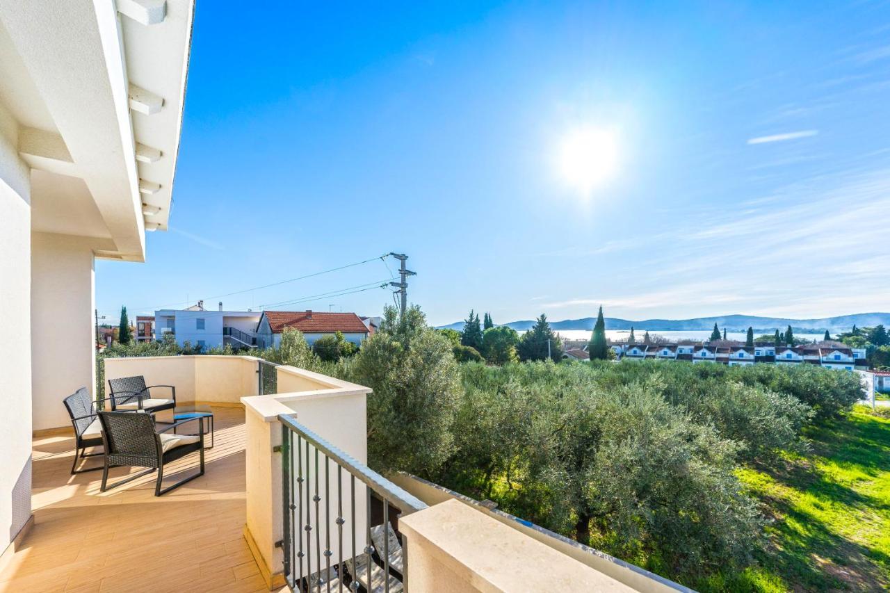 Villa Slavica Свети свети Филип и Яков Екстериор снимка